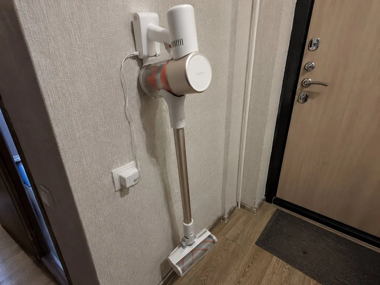 До ремонта: Не заряжается